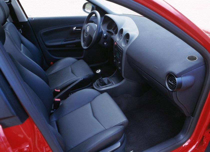 Сеат Кордоба 2008 салон