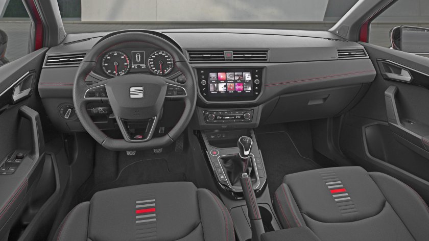 Seat Arona салон 2022