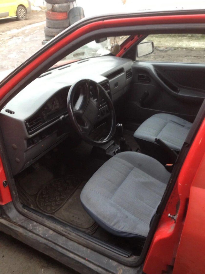 Сеат Толедо 1992 салон