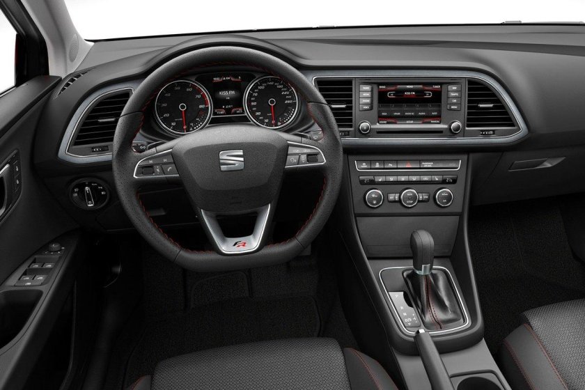 Сеат Леон фр 2014 салон