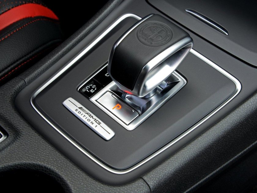 Коробка передач на Мерседес CLA