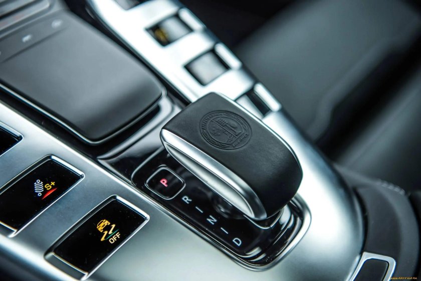 Мерседес AMG gt 63s