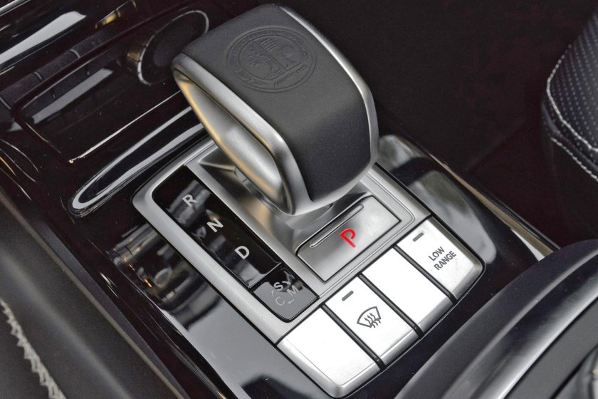 Mercedes benz g class w 463