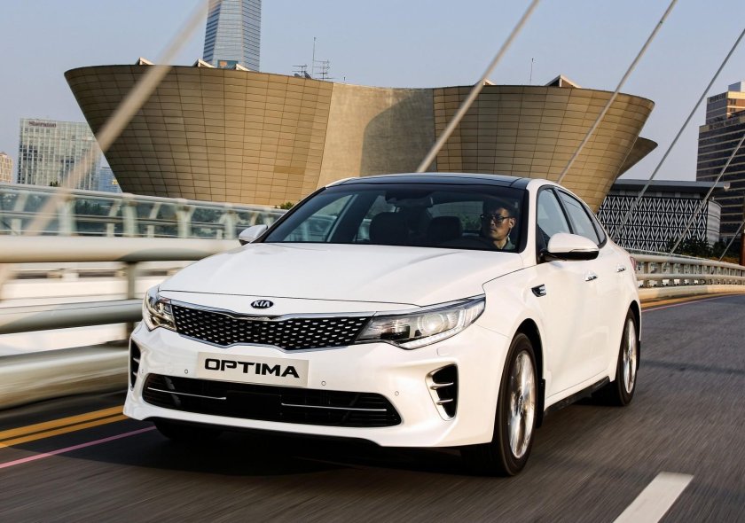 Kia Optima 4