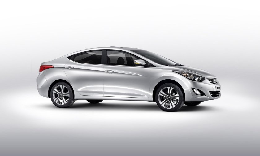 Hyundai Elantra 2013