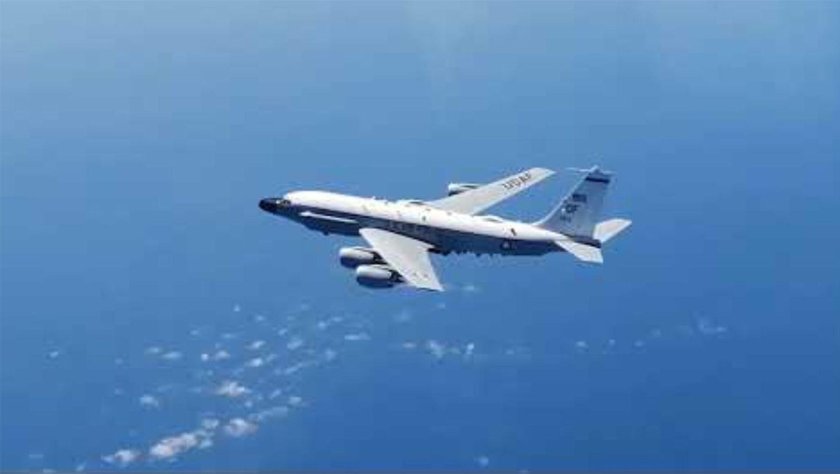 Стратегический самолет-разведчик RC-135 ВВС США