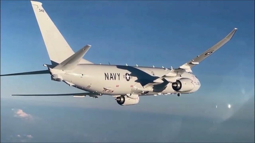 Самолёт Посейдон p8