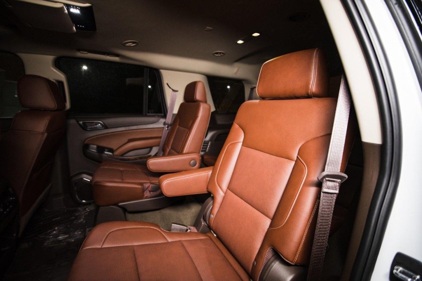 Chevrolet Tahoe 2018 салон