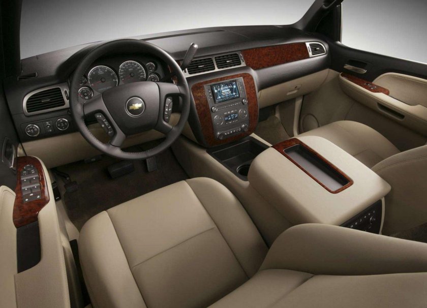 Chevrolet Suburban gmt900