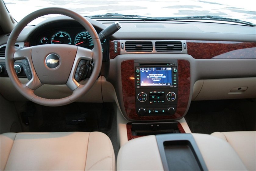 Chevrolet Tahoe 2 салон