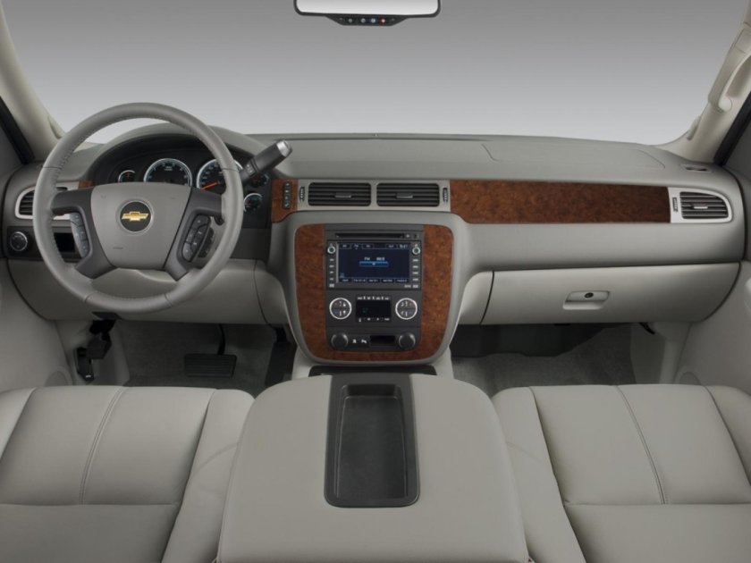Chevrolet Tahoe 2010