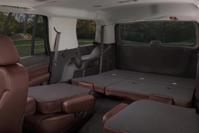 Chevrolet Tahoe 2018 салон