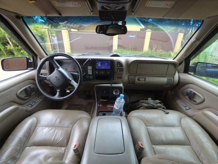 Chevrolet Tahoe gmt400 салон