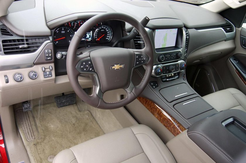 Chevrolet Tahoe 2022 салон