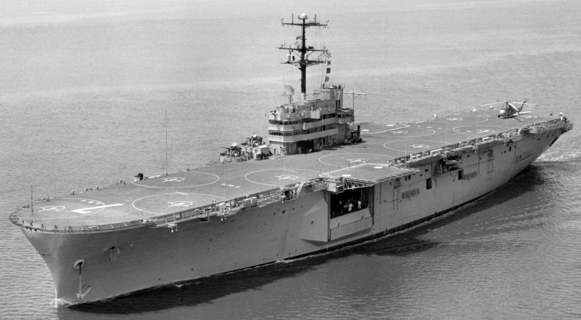 Вертолетоносец иводзима