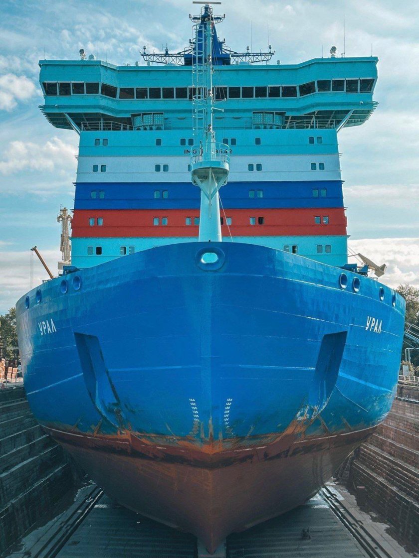 Ледокол Урал проекта 22220