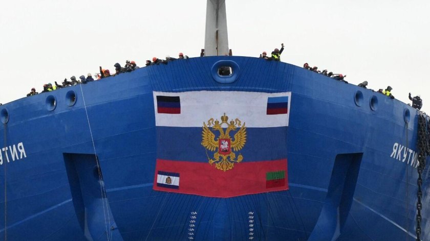 Ледокол 22220