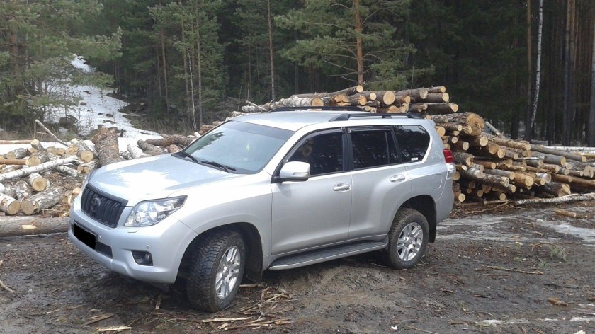 Ленд Крузер Прадо 150 серебристый