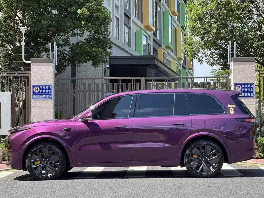 Li auto l9 фиолетовый