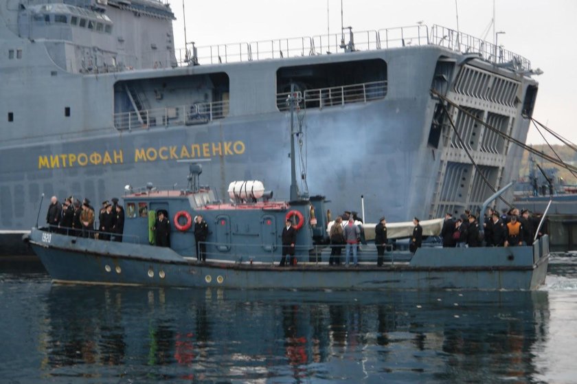 БДК Митрофан Москаленко проекта 1174