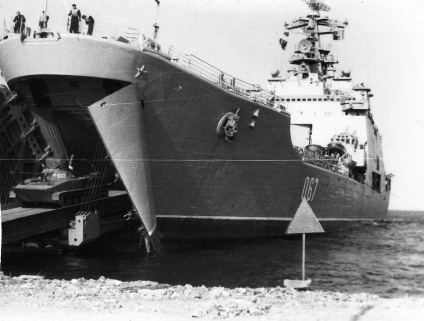 БДК 1174 Александр Николаев