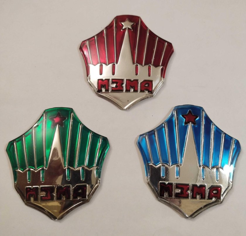 Эмблема капота Москвич 402 407