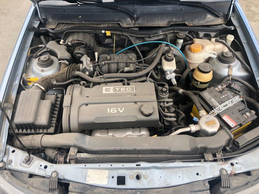 Daewoo Nexia 1.6 движок