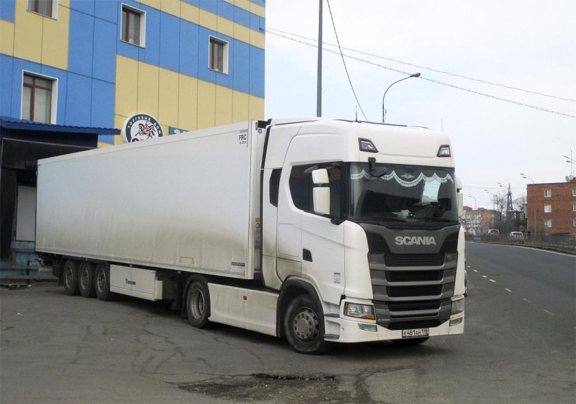 Скания с полуприцепом