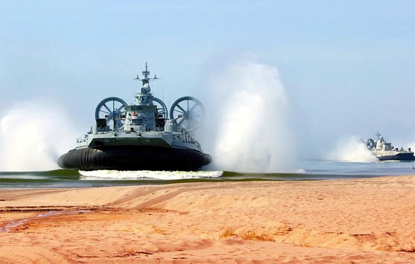 Проект 12322 ЗУБР