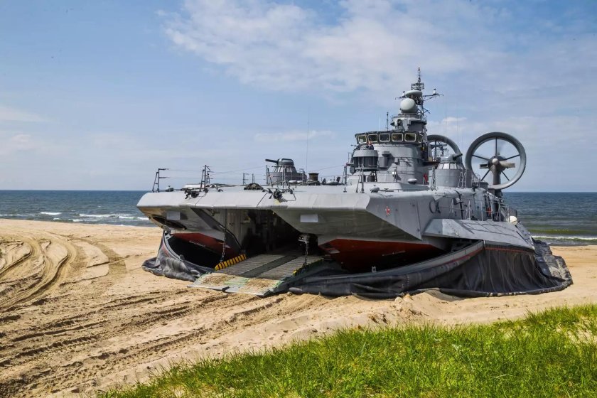 Малый десантный корабль