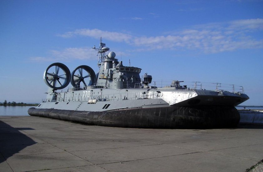 Проект 12322 ЗУБР