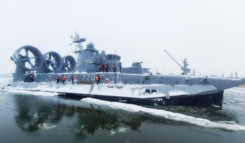 Десантный корабль Евгений Кочешков