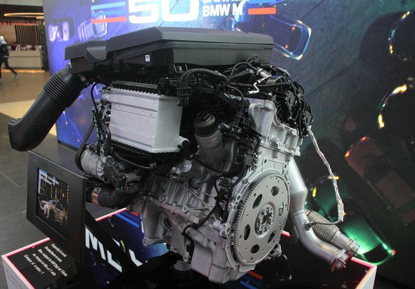 Мотор s58 BMW