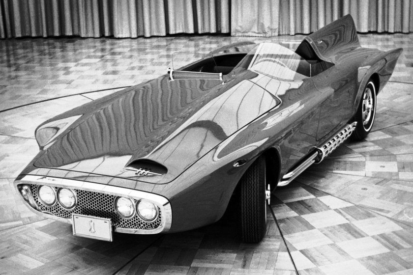 1960 Plymouth XNR Concept car