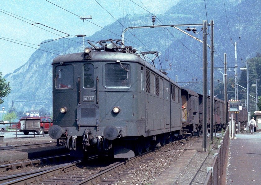 Швейцарский электровоз SBB re 6/6