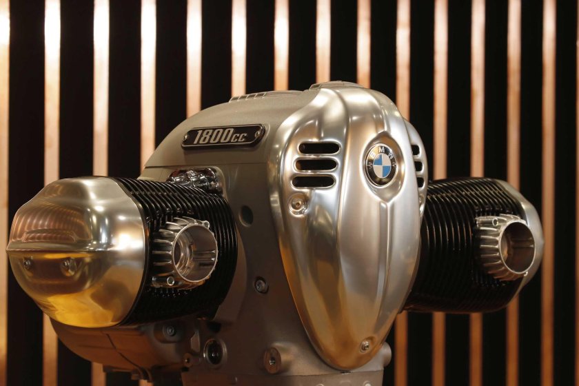 BMW r18 двигатель
