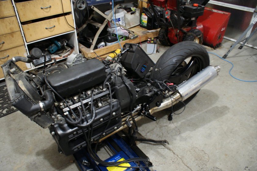 Двигатель BMW k100