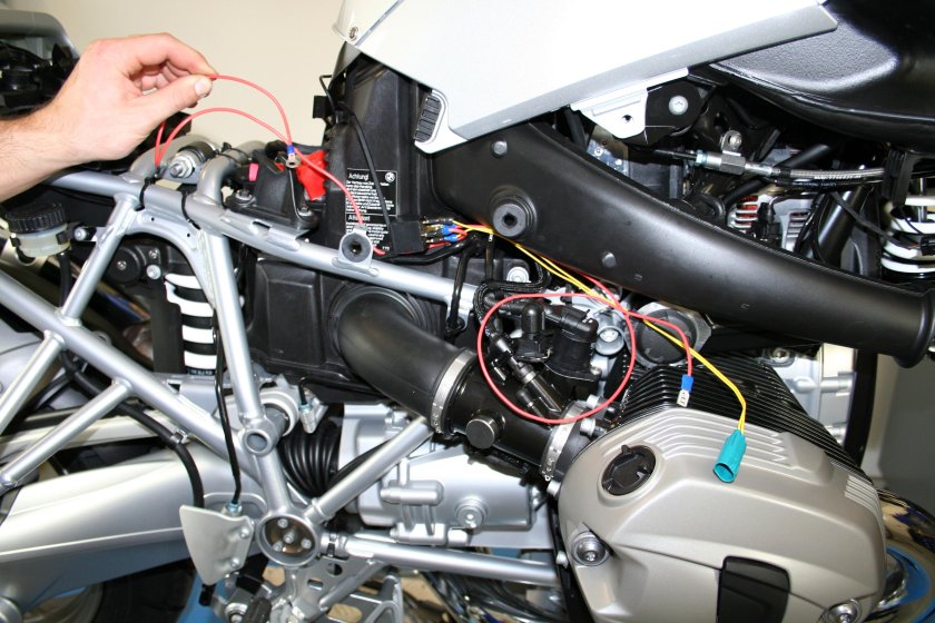 Диагностический разъем BMW r1200gs