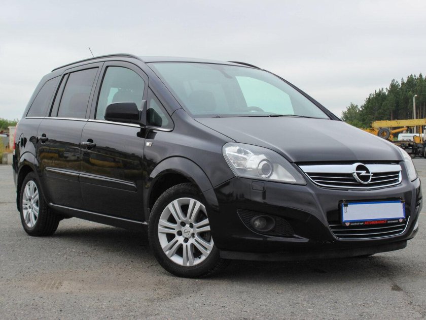 Opel Zafira b