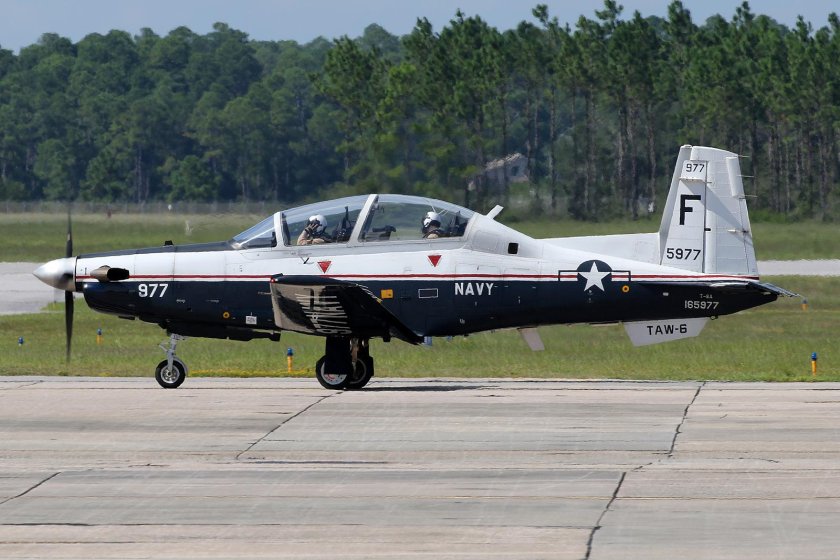 Raytheon t-6 Texan II