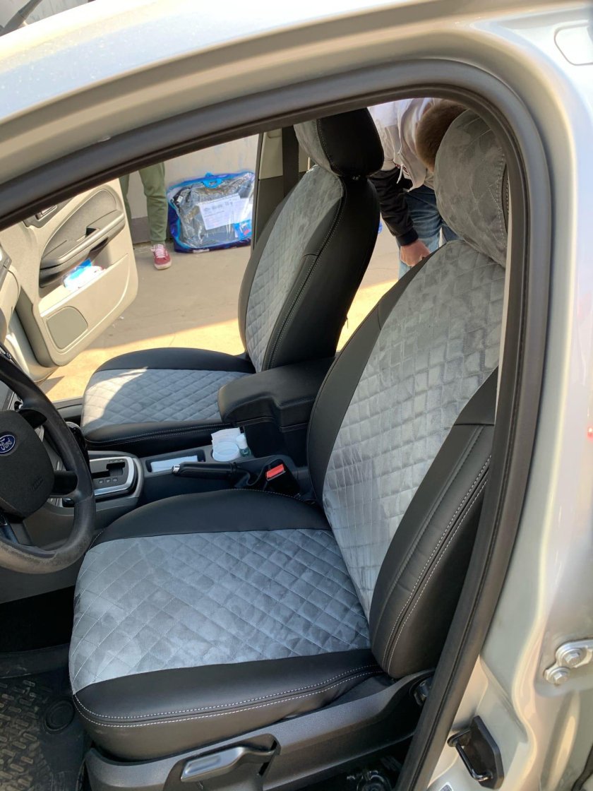 Чехлы Автопилот фокус 3