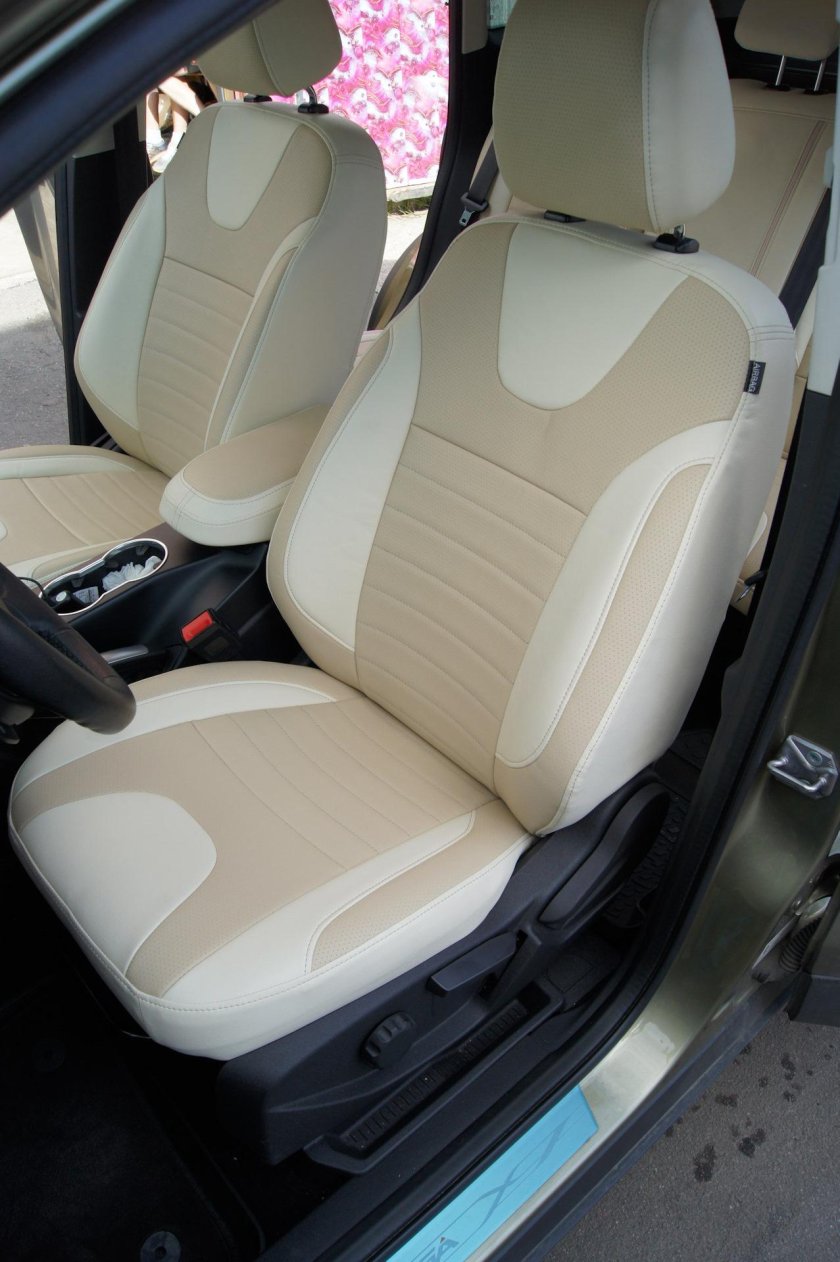 Чехлы на Форд Куга 2