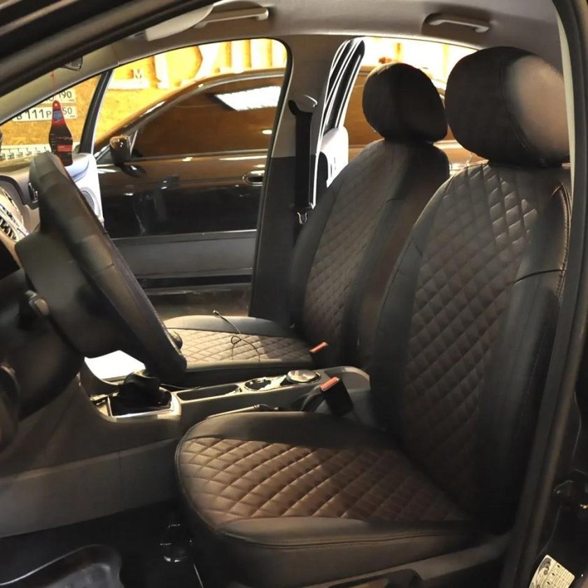 Чехлы на Форд фокус 2