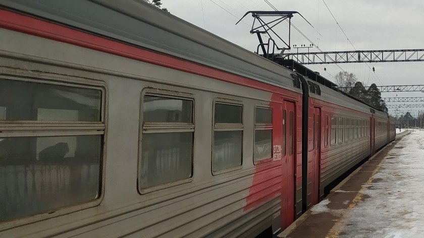 Электричка Купчино