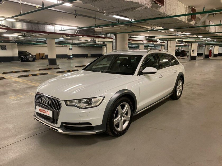 Мобил в Ауди