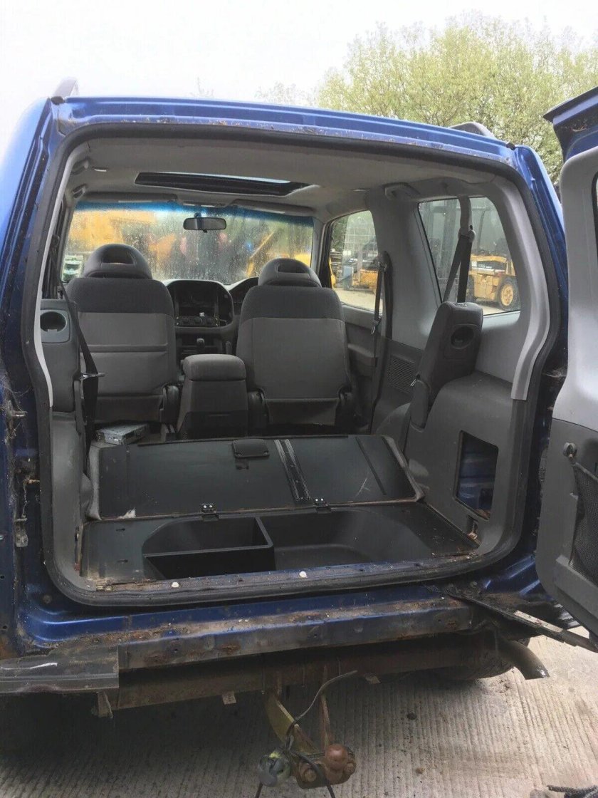 Салон Митсубиси Паджеро 3 двери