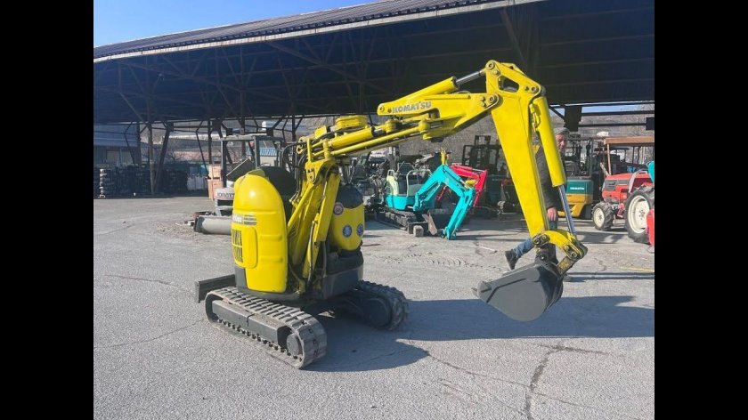 Мини экскаватор komatsu