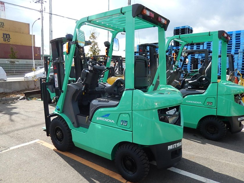 Японский погрузчик