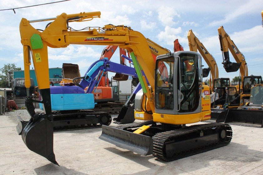 Hitachi техника