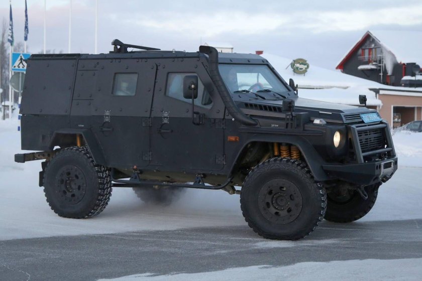 Мерседес LAPV 6.X